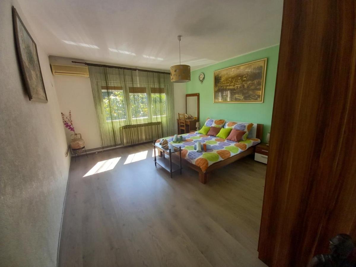 Apartments Lorinda Mošćenička Draga Стая снимка